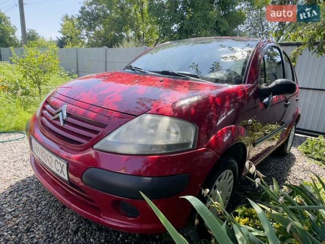 Красный Ситроен С3, объемом двигателя 1.12 л и пробегом 280 тыс. км за 4000 $, фото 5 на Automoto.ua