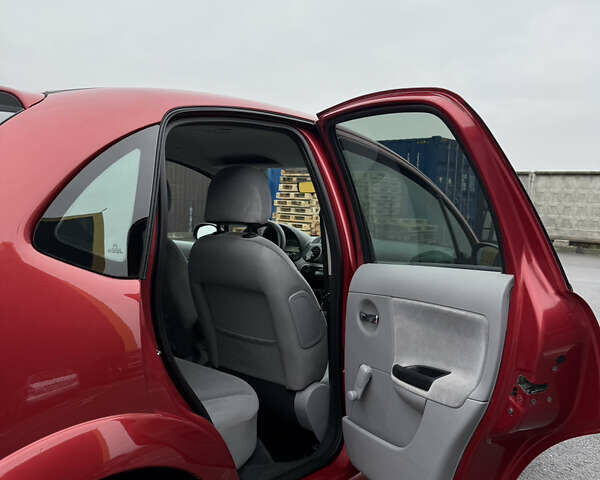 Красный Ситроен С3, объемом двигателя 1.36 л и пробегом 136 тыс. км за 4700 $, фото 21 на Automoto.ua