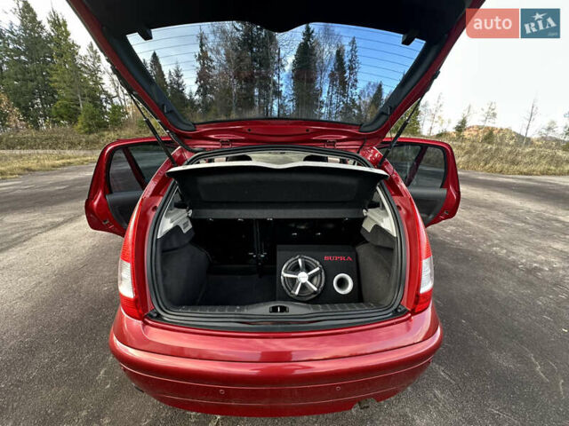 Червоний Сітроен С3, об'ємом двигуна 1.36 л та пробігом 137 тис. км за 4800 $, фото 10 на Automoto.ua