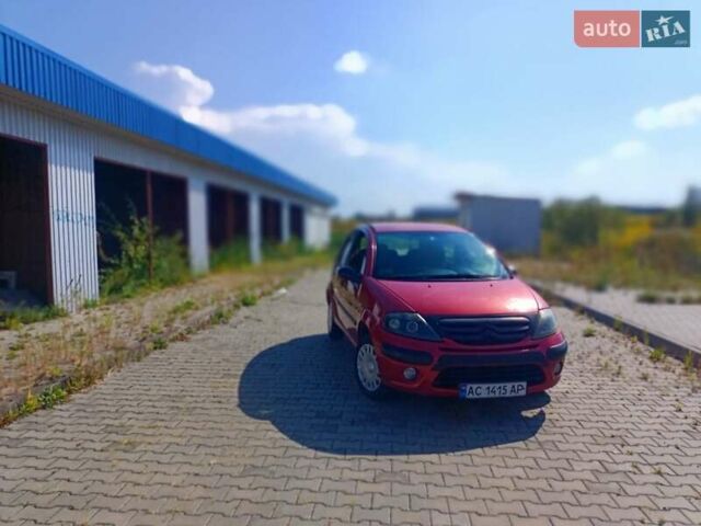 Красный Ситроен С3, объемом двигателя 1.36 л и пробегом 315 тыс. км за 3600 $, фото 3 на Automoto.ua