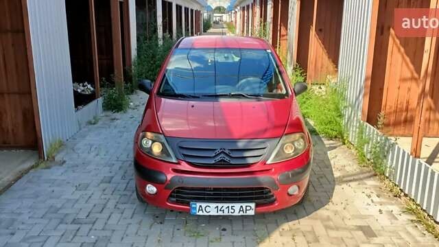 Красный Ситроен С3, объемом двигателя 1.36 л и пробегом 315 тыс. км за 3600 $, фото 9 на Automoto.ua