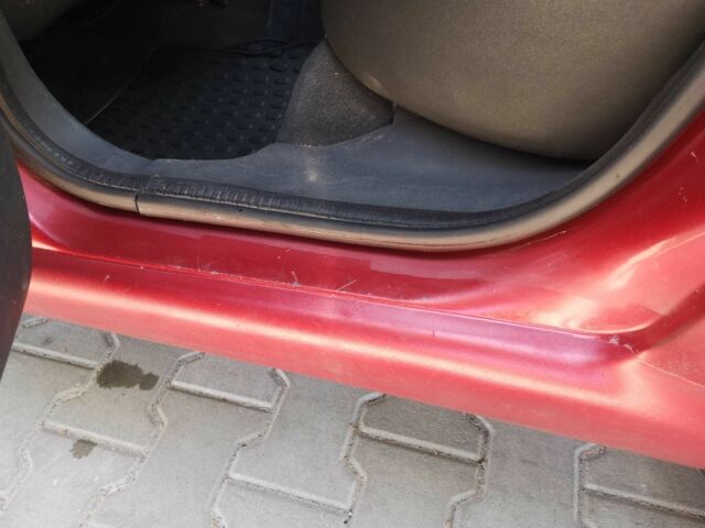 Червоний Сітроен С3, об'ємом двигуна 1.4 л та пробігом 321 тис. км за 3500 $, фото 9 на Automoto.ua