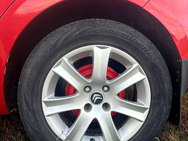 Червоний Сітроен С3, об'ємом двигуна 1.4 л та пробігом 153 тис. км за 5300 $, фото 9 на Automoto.ua