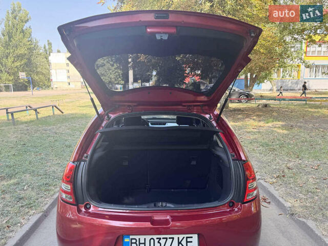 Червоний Сітроен С3, об'ємом двигуна 1.4 л та пробігом 157 тис. км за 5800 $, фото 6 на Automoto.ua