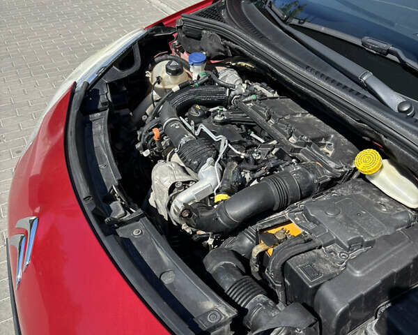 Красный Ситроен С3, объемом двигателя 1.4 л и пробегом 255 тыс. км за 5000 $, фото 14 на Automoto.ua