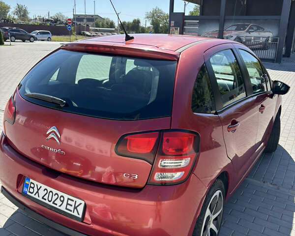 Красный Ситроен С3, объемом двигателя 1.4 л и пробегом 255 тыс. км за 5000 $, фото 4 на Automoto.ua