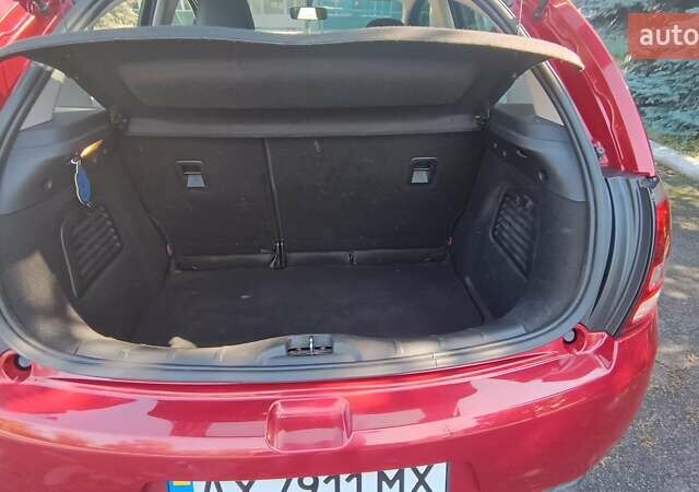 Красный Ситроен С3, объемом двигателя 1.4 л и пробегом 274 тыс. км за 4800 $, фото 20 на Automoto.ua
