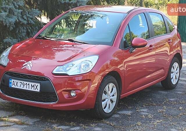 Красный Ситроен С3, объемом двигателя 1.4 л и пробегом 274 тыс. км за 4800 $, фото 8 на Automoto.ua