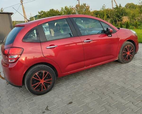 Красный Ситроен С3, объемом двигателя 1.4 л и пробегом 342 тыс. км за 4500 $, фото 5 на Automoto.ua