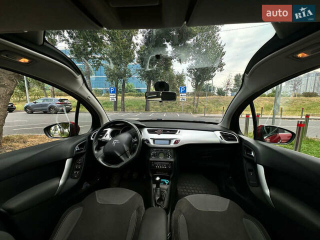 Червоний Сітроен С3, об'ємом двигуна 1.2 л та пробігом 148 тис. км за 6200 $, фото 9 на Automoto.ua