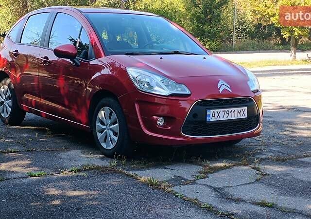 Красный Ситроен С3, объемом двигателя 1.4 л и пробегом 274 тыс. км за 4800 $, фото 4 на Automoto.ua