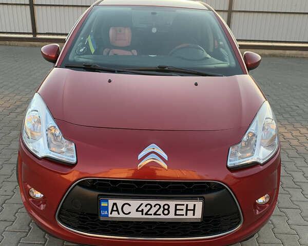 Красный Ситроен С3, объемом двигателя 1.4 л и пробегом 220 тыс. км за 6700 $, фото 1 на Automoto.ua