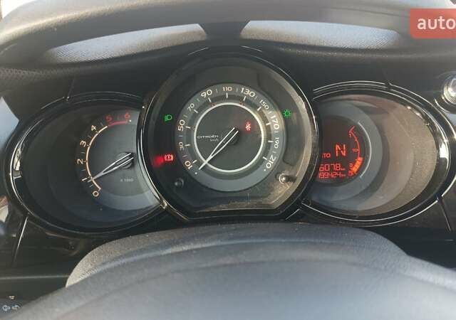 Червоний Сітроен С3, об'ємом двигуна 1.4 л та пробігом 199 тис. км за 6700 $, фото 36 на Automoto.ua