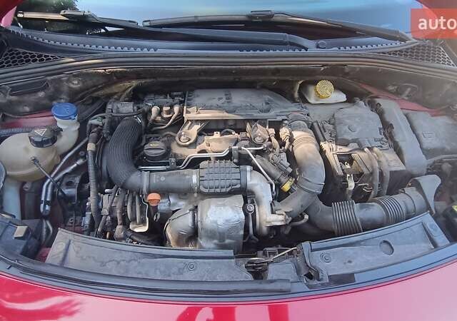 Красный Ситроен С3, объемом двигателя 1.4 л и пробегом 274 тыс. км за 4800 $, фото 21 на Automoto.ua