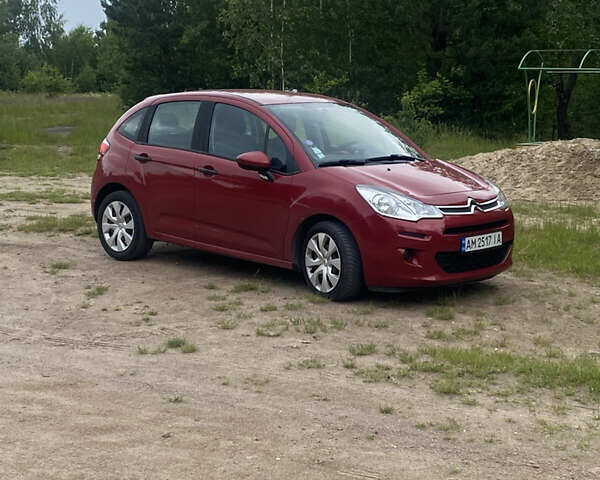 Красный Ситроен С3, объемом двигателя 1.2 л и пробегом 208 тыс. км за 6800 $, фото 1 на Automoto.ua