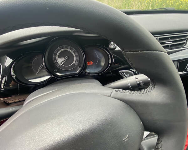 Красный Ситроен С3, объемом двигателя 1.2 л и пробегом 208 тыс. км за 6800 $, фото 24 на Automoto.ua