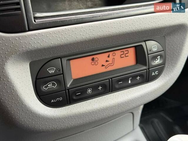 Сітроен С3, об'ємом двигуна 0 л та пробігом 224 тис. км за 4800 $, фото 45 на Automoto.ua