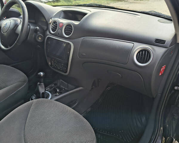 Ситроен С3, объемом двигателя 1.4 л и пробегом 166 тыс. км за 3800 $, фото 21 на Automoto.ua