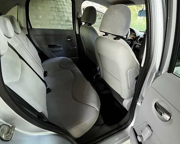 Ситроен С3, объемом двигателя 1.4 л и пробегом 191 тыс. км за 4000 $, фото 6 на Automoto.ua