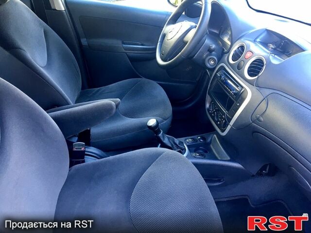 Ситроен С3, объемом двигателя 1.4 л и пробегом 166 тыс. км за 4500 $, фото 5 на Automoto.ua