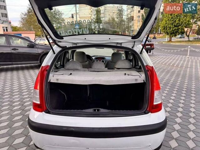 Ситроен С3, объемом двигателя 1.4 л и пробегом 176 тыс. км за 4500 $, фото 9 на Automoto.ua