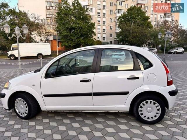 Ситроен С3, объемом двигателя 1.4 л и пробегом 176 тыс. км за 4500 $, фото 2 на Automoto.ua