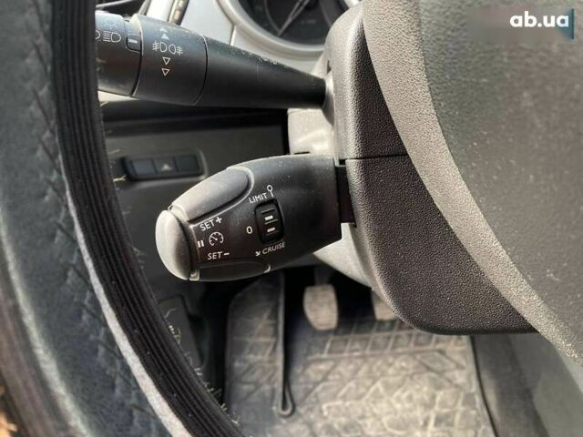 Ситроен С3, объемом двигателя 1.4 л и пробегом 198 тыс. км за 4950 $, фото 16 на Automoto.ua