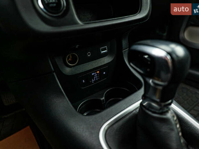 Ситроен С3, объемом двигателя 1.2 л и пробегом 131 тыс. км за 11913 $, фото 19 на Automoto.ua