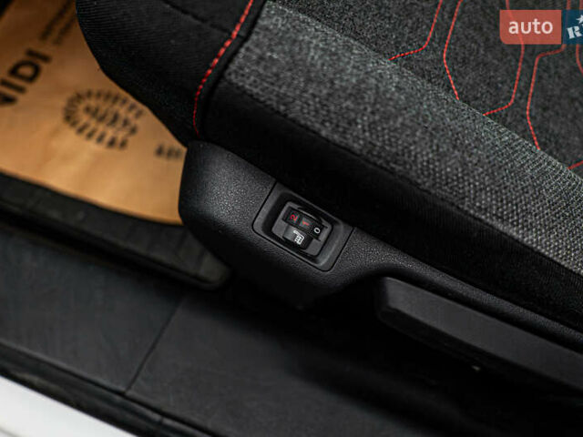 Ситроен С3, объемом двигателя 1.2 л и пробегом 131 тыс. км за 11913 $, фото 9 на Automoto.ua