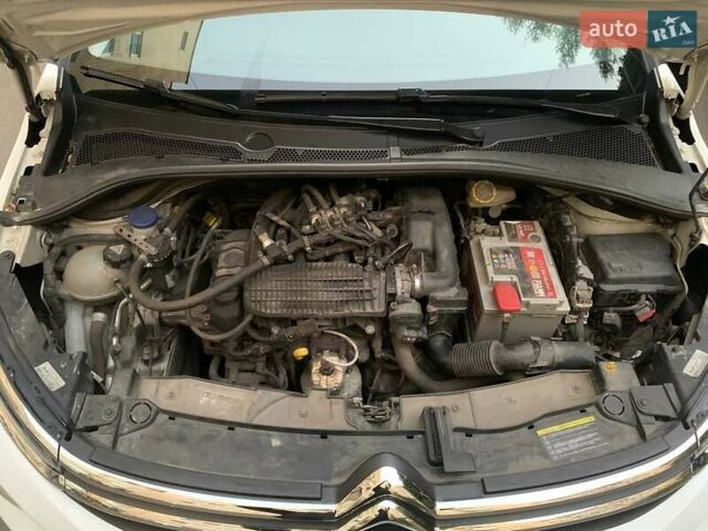 Ситроен С3, объемом двигателя 1.2 л и пробегом 125 тыс. км за 9800 $, фото 5 на Automoto.ua