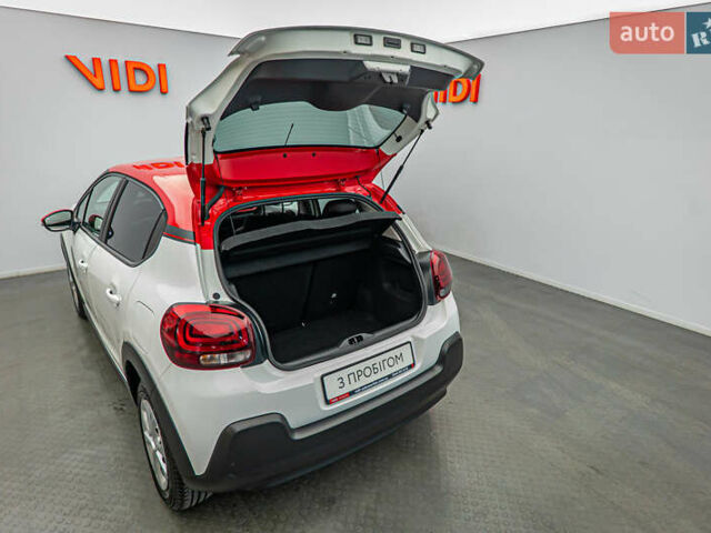 Ситроен С3 2019 в Киеве на Automoto.ua Ситроен С3, объемом двигателя 1.2 л и пробегом 23 тыс. км за 10944 $, фото 6 на Automoto.ua