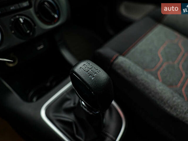 Ситроен С3 2019 в Киеве на Automoto.ua Ситроен С3, объемом двигателя 1.2 л и пробегом 23 тыс. км за 10944 $, фото 15 на Automoto.ua