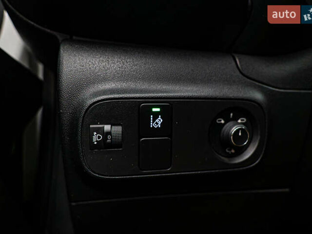 Сітроен С3, об'ємом двигуна 1.2 л та пробігом 96 тис. км за 13934 $, фото 15 на Automoto.ua