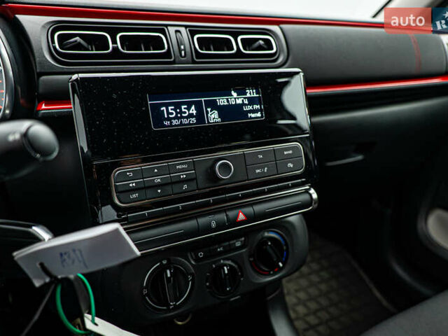 Ситроен С3 2019 в Киеве на Automoto.ua Ситроен С3, объемом двигателя 1.2 л и пробегом 23 тыс. км за 10944 $, фото 14 на Automoto.ua