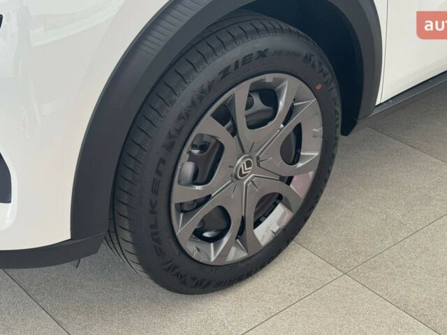 Ситроен С3, объемом двигателя 1.2 л и пробегом 0 тыс. км за 18157 $, фото 20 на Automoto.ua