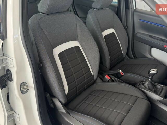 Ситроен С3, объемом двигателя 1.2 л и пробегом 0 тыс. км за 18157 $, фото 14 на Automoto.ua
