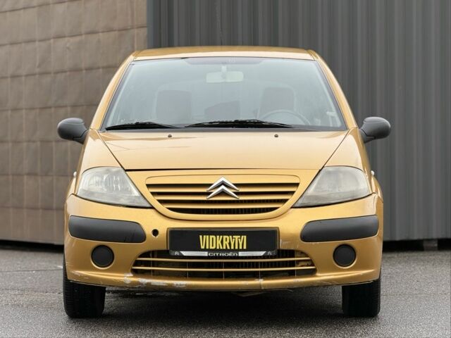 Желтый Ситроен С3, объемом двигателя 1.4 л и пробегом 273 тыс. км за 2499 $, фото 1 на Automoto.ua