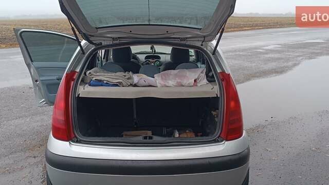 Сірий Сітроен С3, об'ємом двигуна 1.36 л та пробігом 152 тис. км за 3800 $, фото 6 на Automoto.ua