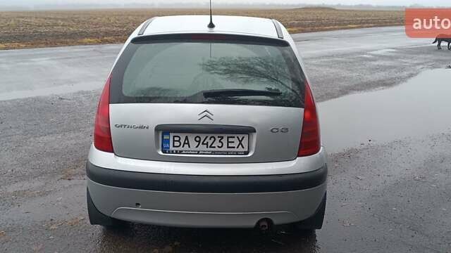 Сірий Сітроен С3, об'ємом двигуна 1.36 л та пробігом 152 тис. км за 3800 $, фото 2 на Automoto.ua
