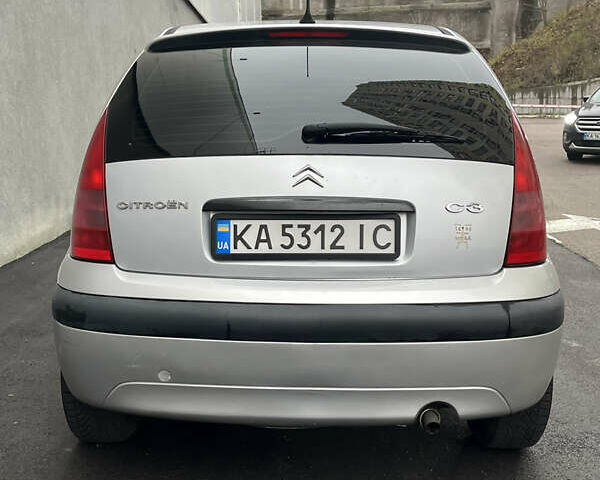 Серый Ситроен С3, объемом двигателя 1.36 л и пробегом 295 тыс. км за 3800 $, фото 1 на Automoto.ua