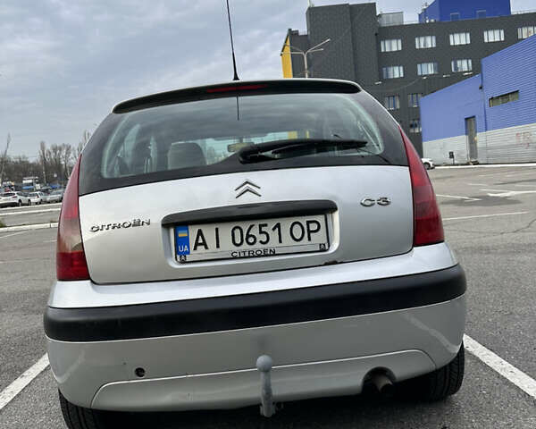 Серый Ситроен С3, объемом двигателя 1.4 л и пробегом 240 тыс. км за 2450 $, фото 4 на Automoto.ua