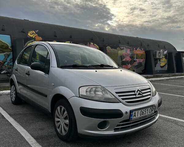 Серый Ситроен С3, объемом двигателя 1.4 л и пробегом 240 тыс. км за 2450 $, фото 2 на Automoto.ua