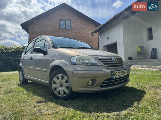 Серый Ситроен С3, объемом двигателя 1.1 л и пробегом 114 тыс. км за 3850 $, фото 9 на Automoto.ua