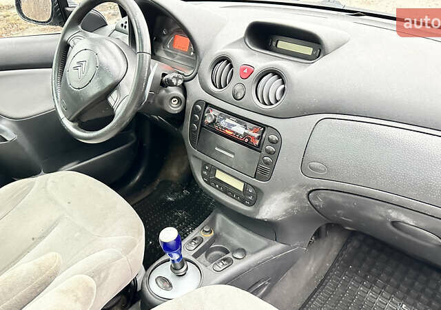 Сірий Сітроен С3, об'ємом двигуна 1.4 л та пробігом 291 тис. км за 2500 $, фото 29 на Automoto.ua