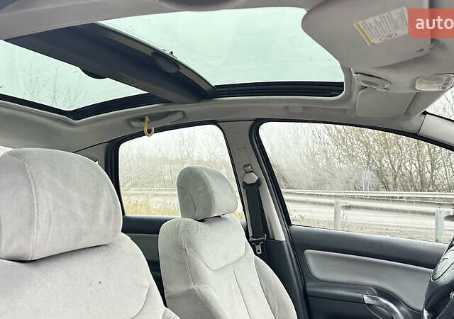 Сірий Сітроен С3, об'ємом двигуна 1.4 л та пробігом 291 тис. км за 2500 $, фото 28 на Automoto.ua