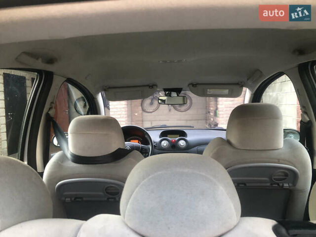 Серый Ситроен С3, объемом двигателя 1.4 л и пробегом 180 тыс. км за 4850 $, фото 13 на Automoto.ua