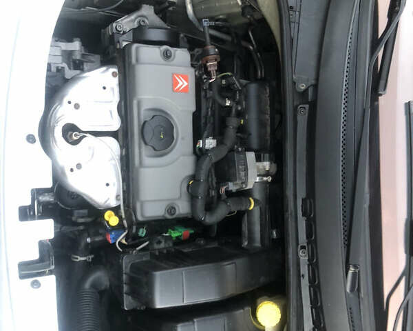 Серый Ситроен С3, объемом двигателя 1.4 л и пробегом 180 тыс. км за 4850 $, фото 15 на Automoto.ua