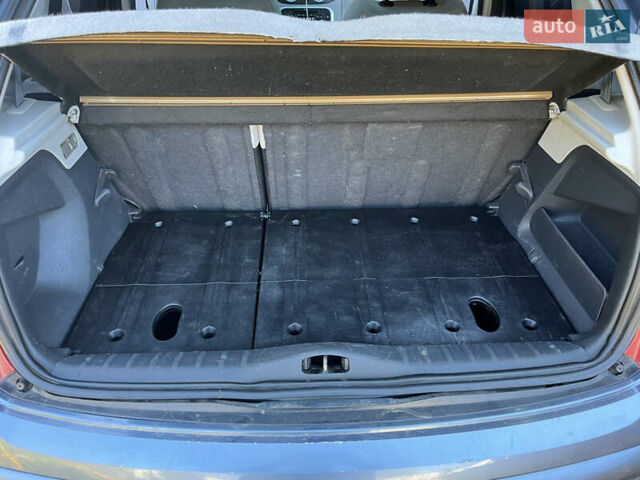 Сірий Сітроен С3, об'ємом двигуна 1.56 л та пробігом 270 тис. км за 3600 $, фото 4 на Automoto.ua