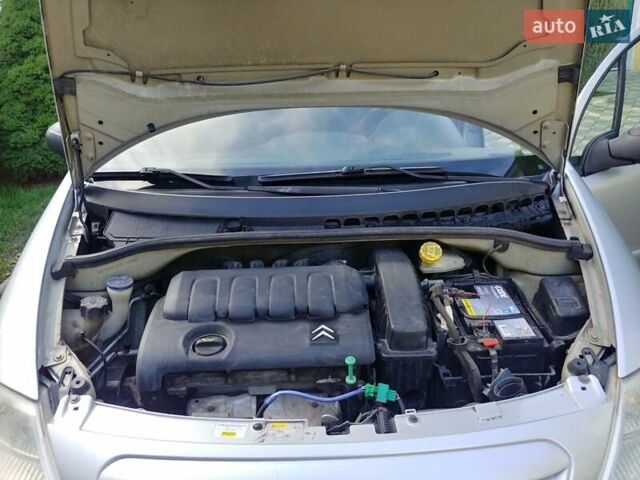 Сірий Сітроен С3, об'ємом двигуна 1.4 л та пробігом 200 тис. км за 3999 $, фото 23 на Automoto.ua