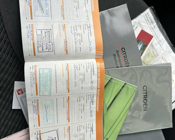 Сірий Сітроен С3, об'ємом двигуна 1.4 л та пробігом 224 тис. км за 4200 $, фото 18 на Automoto.ua